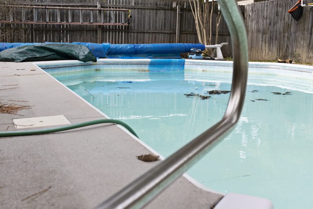 5 Key Considerations Before Pool Fence Installation